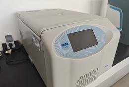 高速冷冻离心机